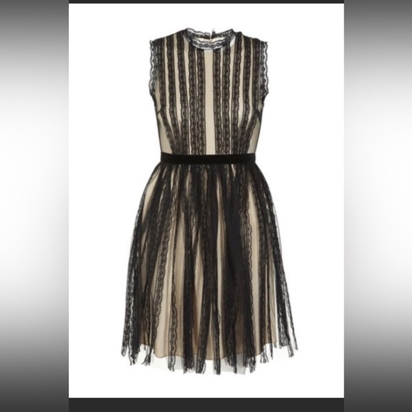 RED Valentino lace and tulle cocktail dress - Picture 1 of 8